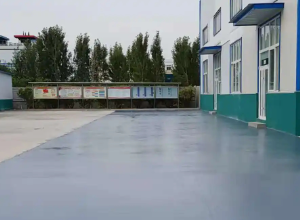 白银彩色路面喷涂翻新的材料对冬季